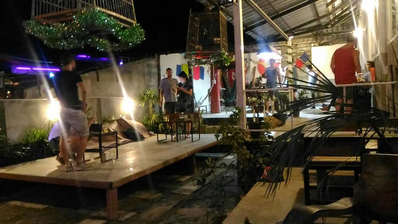 Shut Eye Party Hostel (Adults Only) Pai Esterno foto